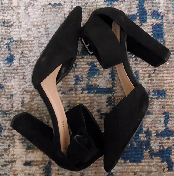 ASOS Glamorous Buckle Block Heeled Pumps - Picture 4 of 5